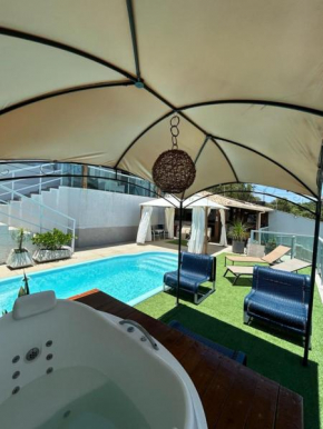 Casa com piscina Enseada Azul Nova Guarapari